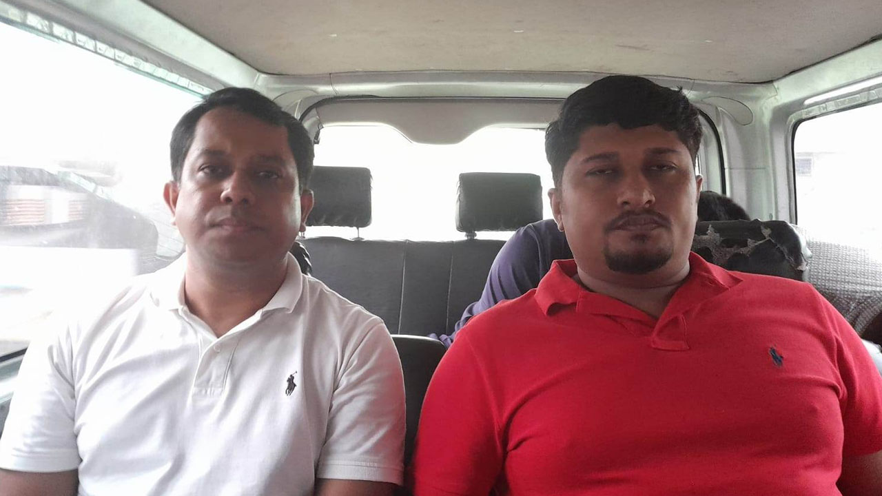 গ্রেপ্তার কোম্পানিটির চেয়ারম্যান ও এমডি।