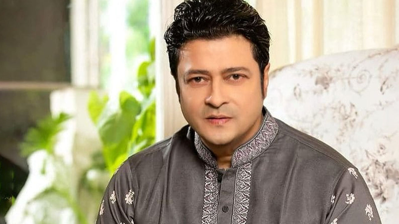 চিত্রনায়ক ফেরদৌস।