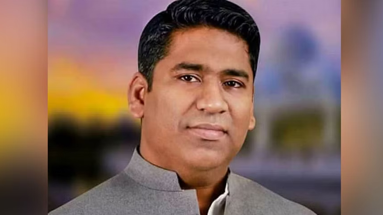 সেরনিয়াবাত সাদিক আবদুল্লাহ। ছবি : সংগৃহীত