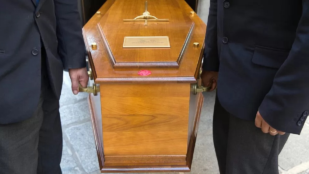 কফিন। ছবি : সংগৃহীত