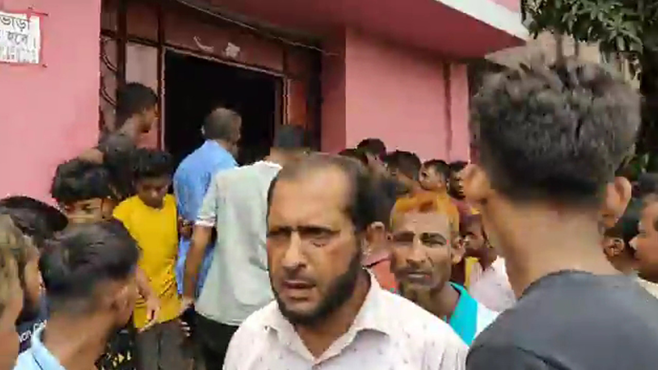 ঘটনাস্থলের একটি চিত্র। ছবি: কালবেলা
