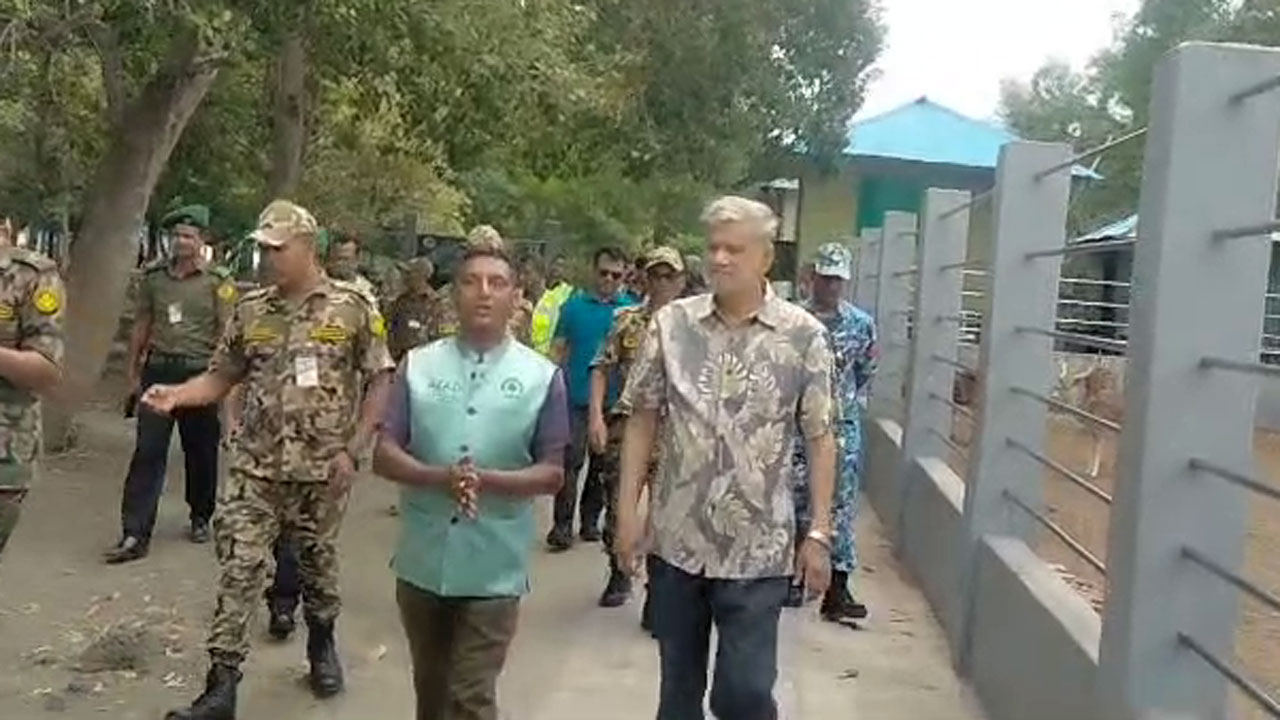 সুন্দরবনের ভ্রমণ করলেন পরিকল্পনা মন্ত্রী। ছবি : কালবেলা