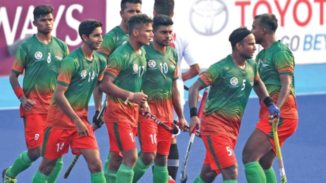 বাংলাদেশ হকি দল । ছবি : সংগৃহীত