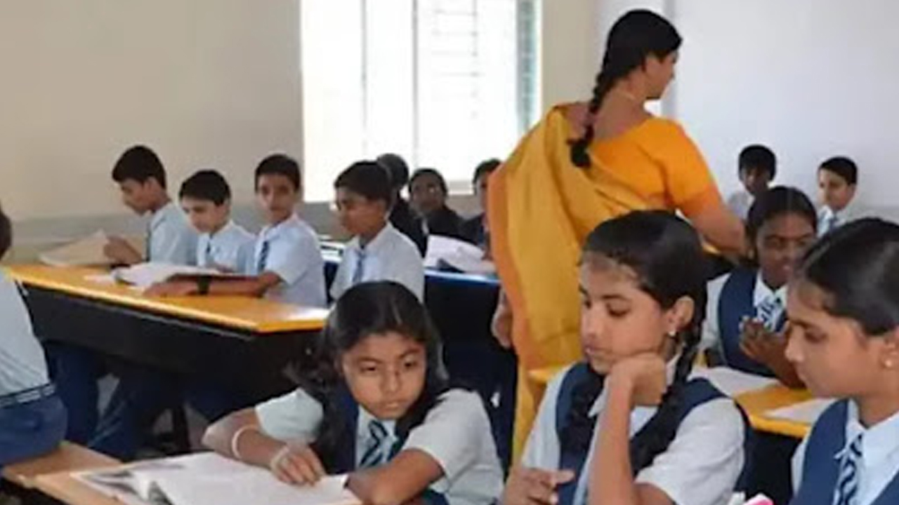পুরোনো ছবি