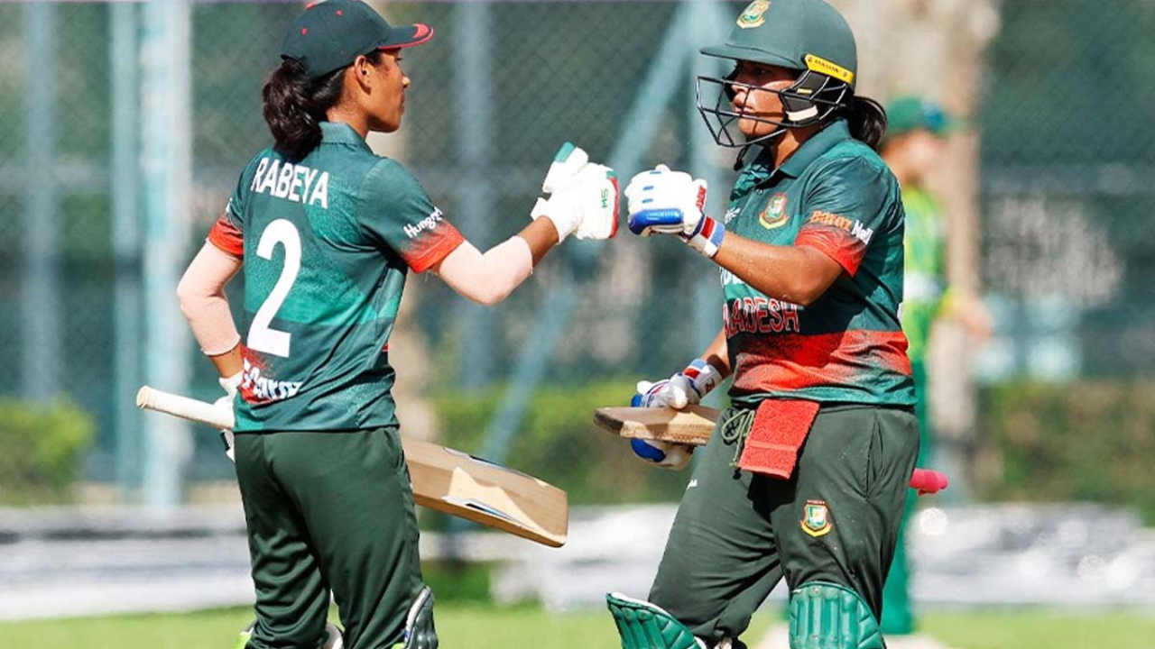 সেমিফাইনলে রাবেয়া-নাহিদার জুটি ম্যাচে রাখে বাংলাদেশকে  । ছবি : সংগৃহীত