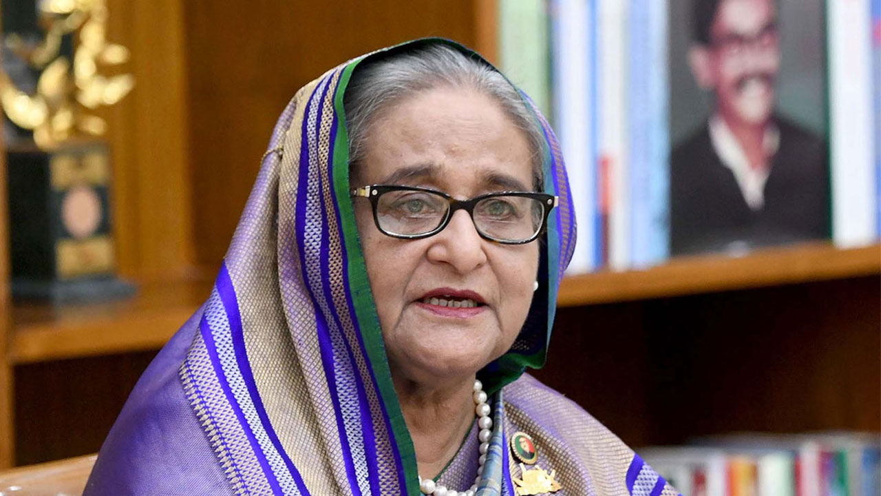 প্রধানমন্ত্রী শেখ হাসিনা।