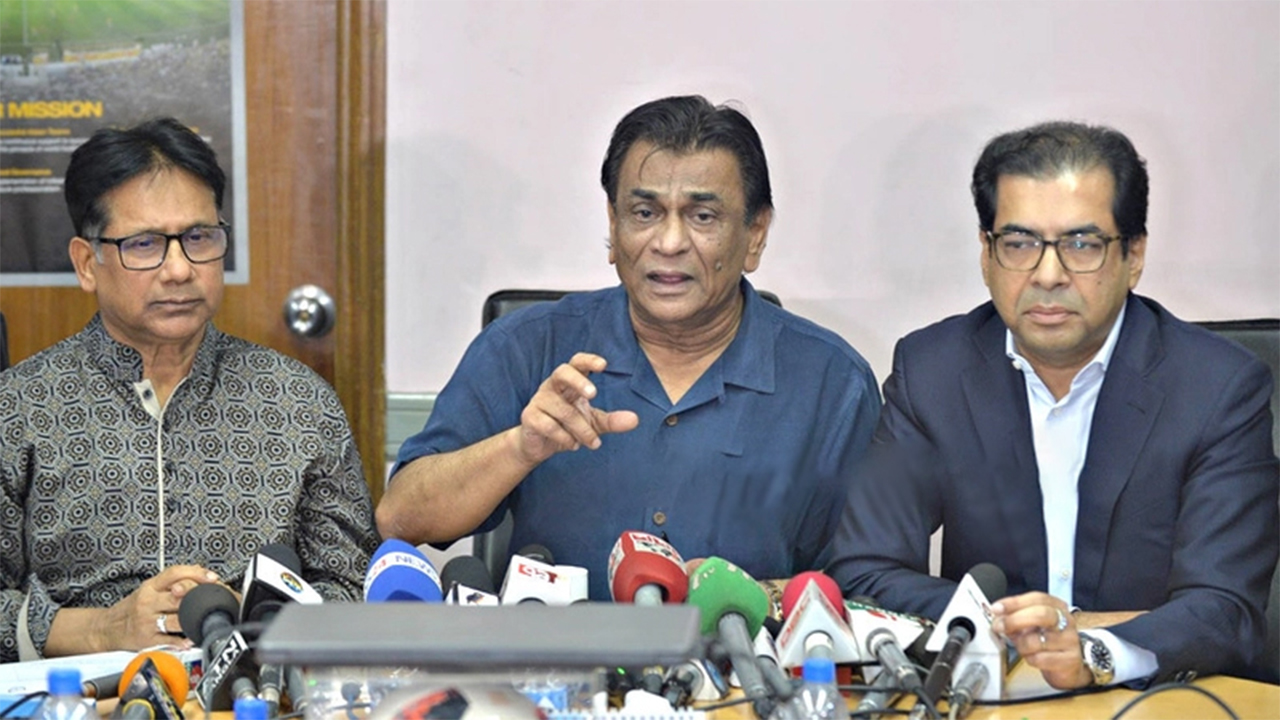 কাজি সালাউদ্দিন ও আব্দুস সালাম মুর্শেদী। ছবি: সংগৃহীত