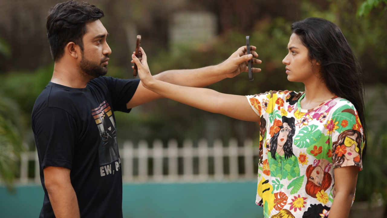 ফারহান আহমেদ জোভান ও তাসনিয়া ফারিণ। ছবি: সংগৃহীত।