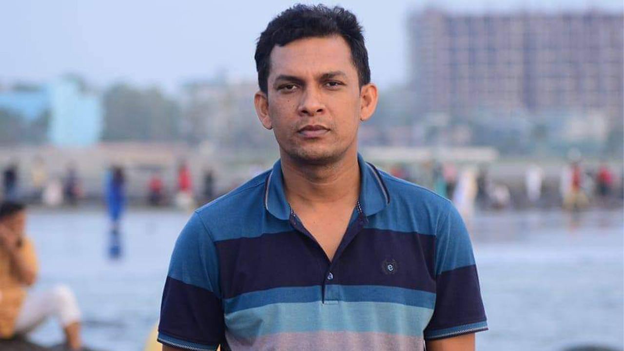 জাতীয় কবি কাজী নজরুল ইসলাম বিশ্ববিদ্যালয়ের সহকারী রেজিস্ট্রার (শিক্ষা) মো. মশিউজ্জামান খান। ছবি : সংগৃহীত