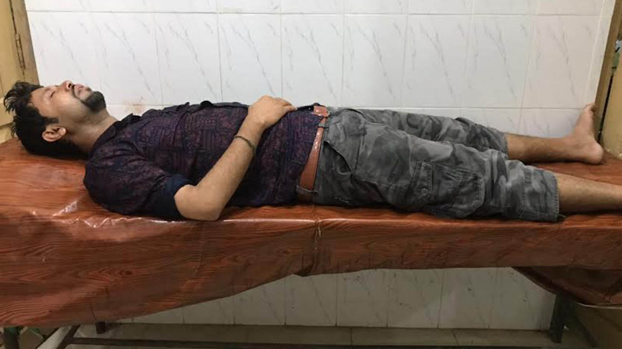 আহত আরফান মিয়া। ছবি : কালবেলা