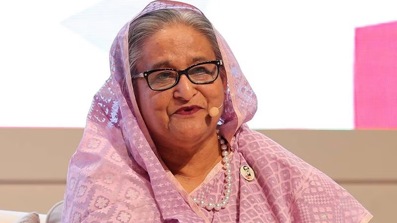 প্রধানমন্ত্রী শেখ হাসিনা। পুরোনো ছবি