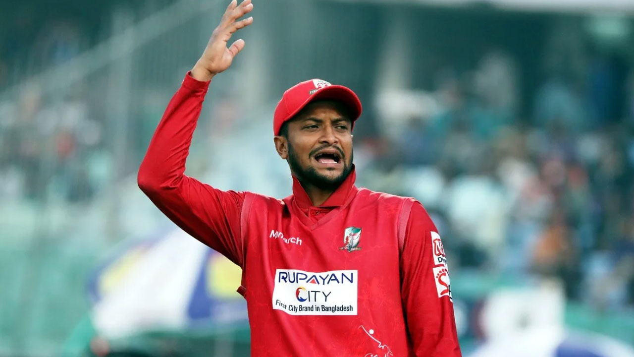 সাকিবের দলে বাবর-হাসারাঙ্গা