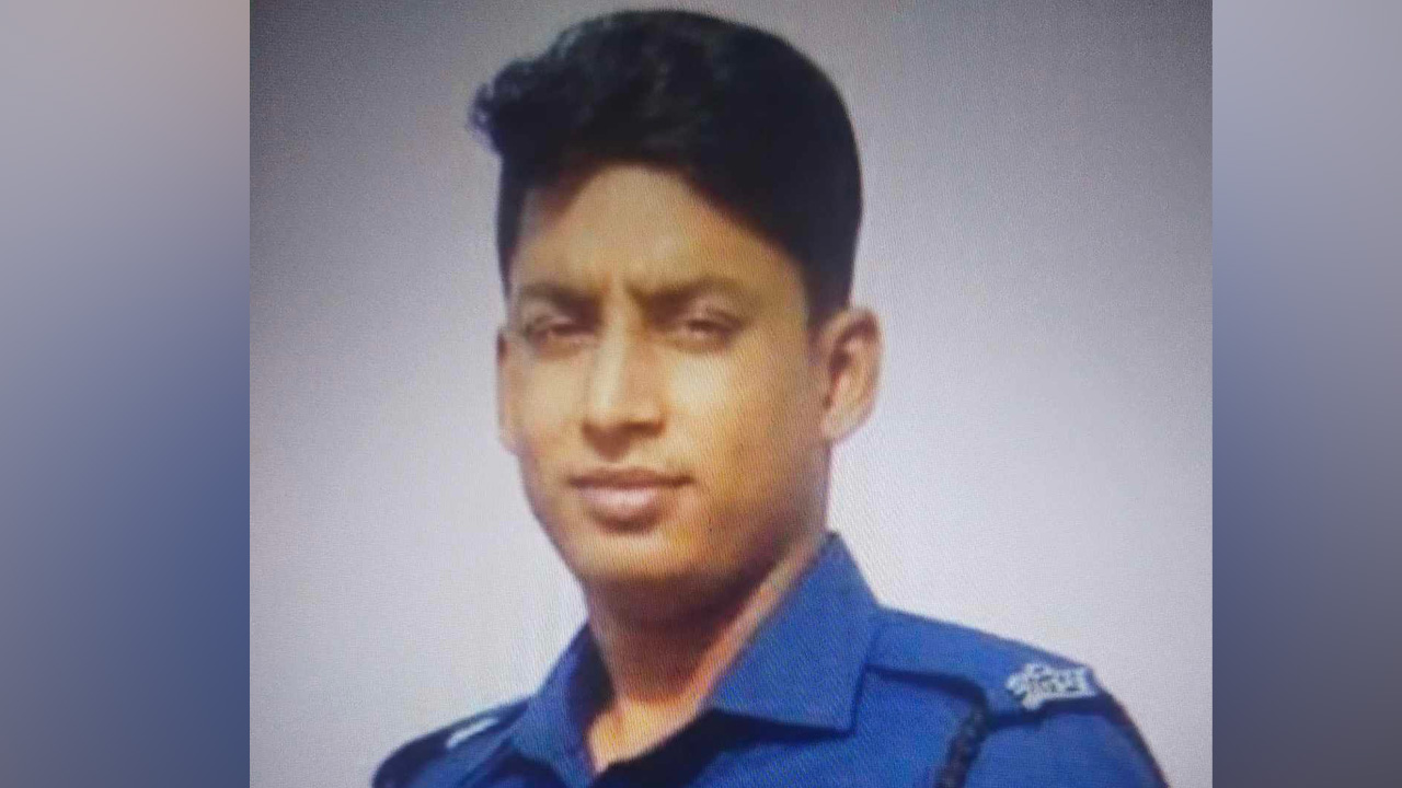 পুলিশ সদস্য মাজহারুল ইসলাম। ছবি : সংগৃহীত
