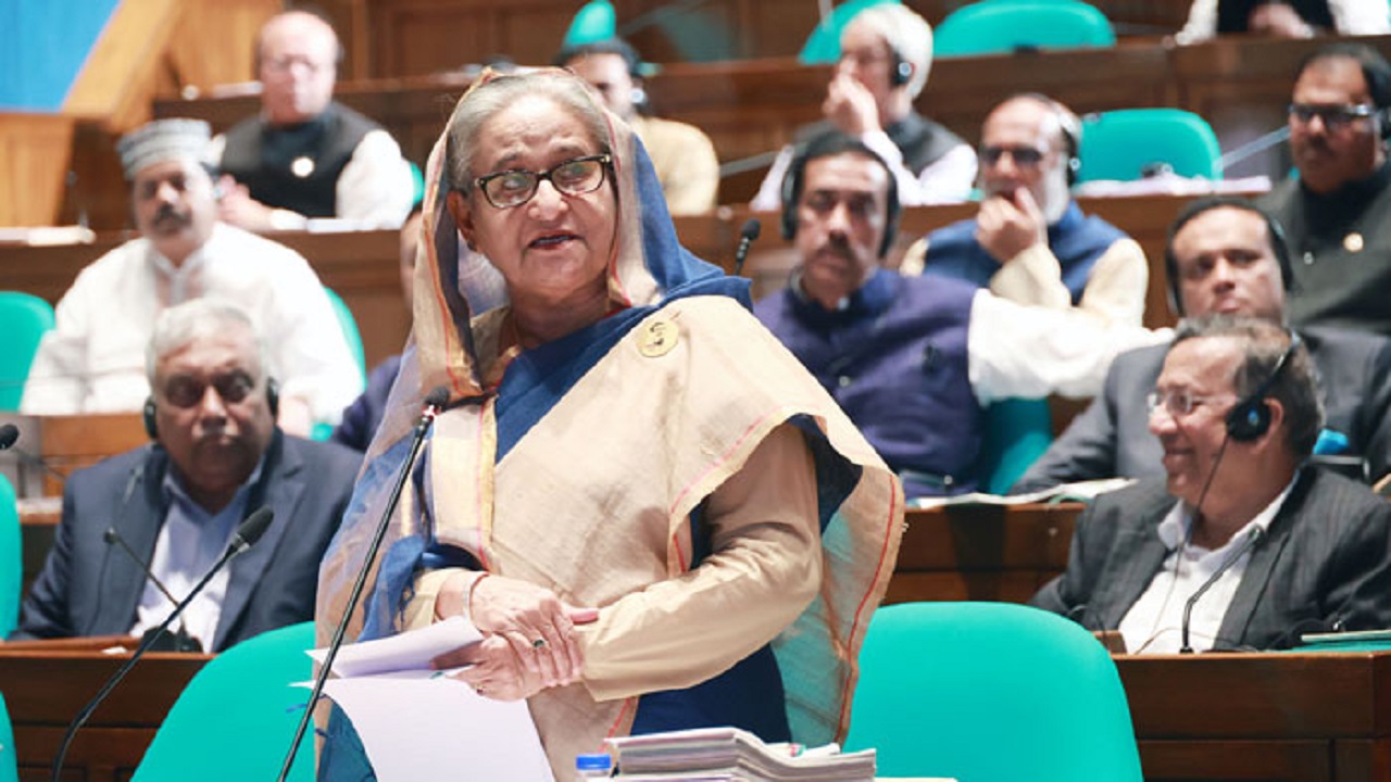 বৃহস্পতিবার জাতীয় সংসদের বাজেট অধিবেশনের সমাপনী বক্তব্য দেন প্রধানমন্ত্রী শেখ হাসিনা। ছবি : সংগৃহীত