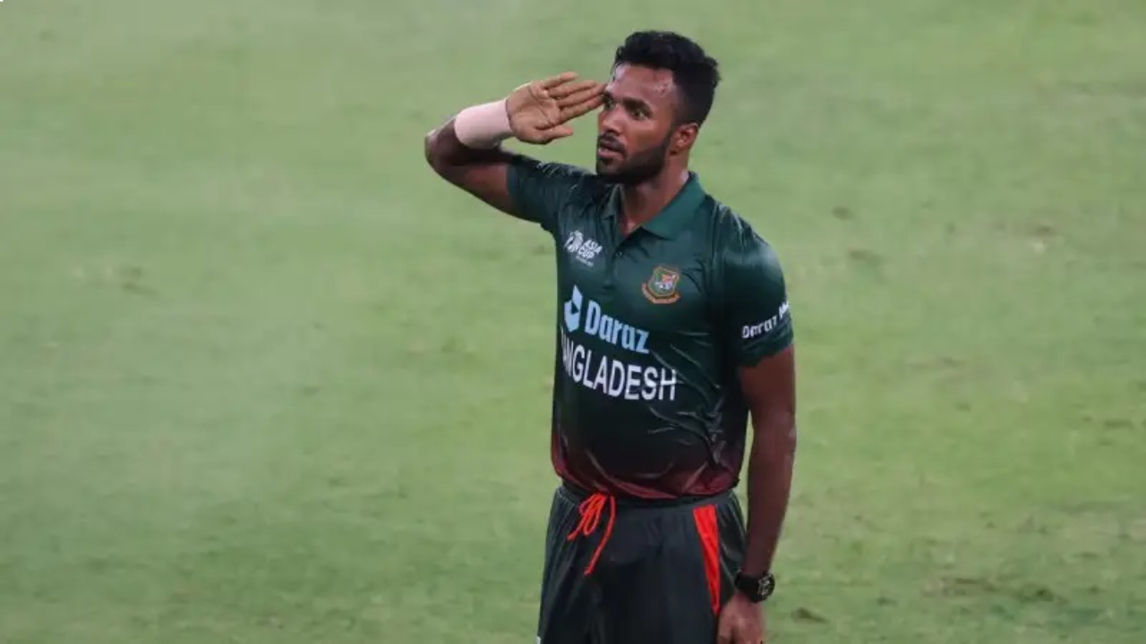 ইনজুরিতে সিরিজ শেষ এবাদতের। ছবি : সংগৃহীত