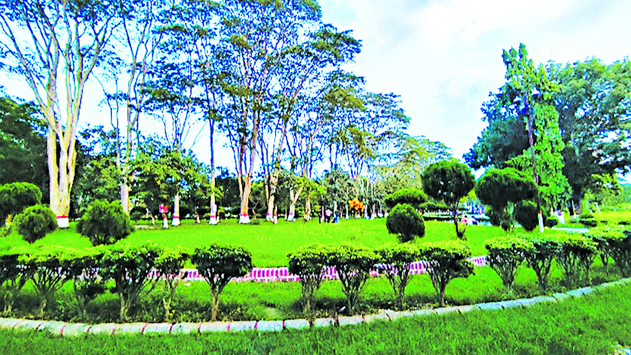 ছিমছাম ডায়না চত্বর