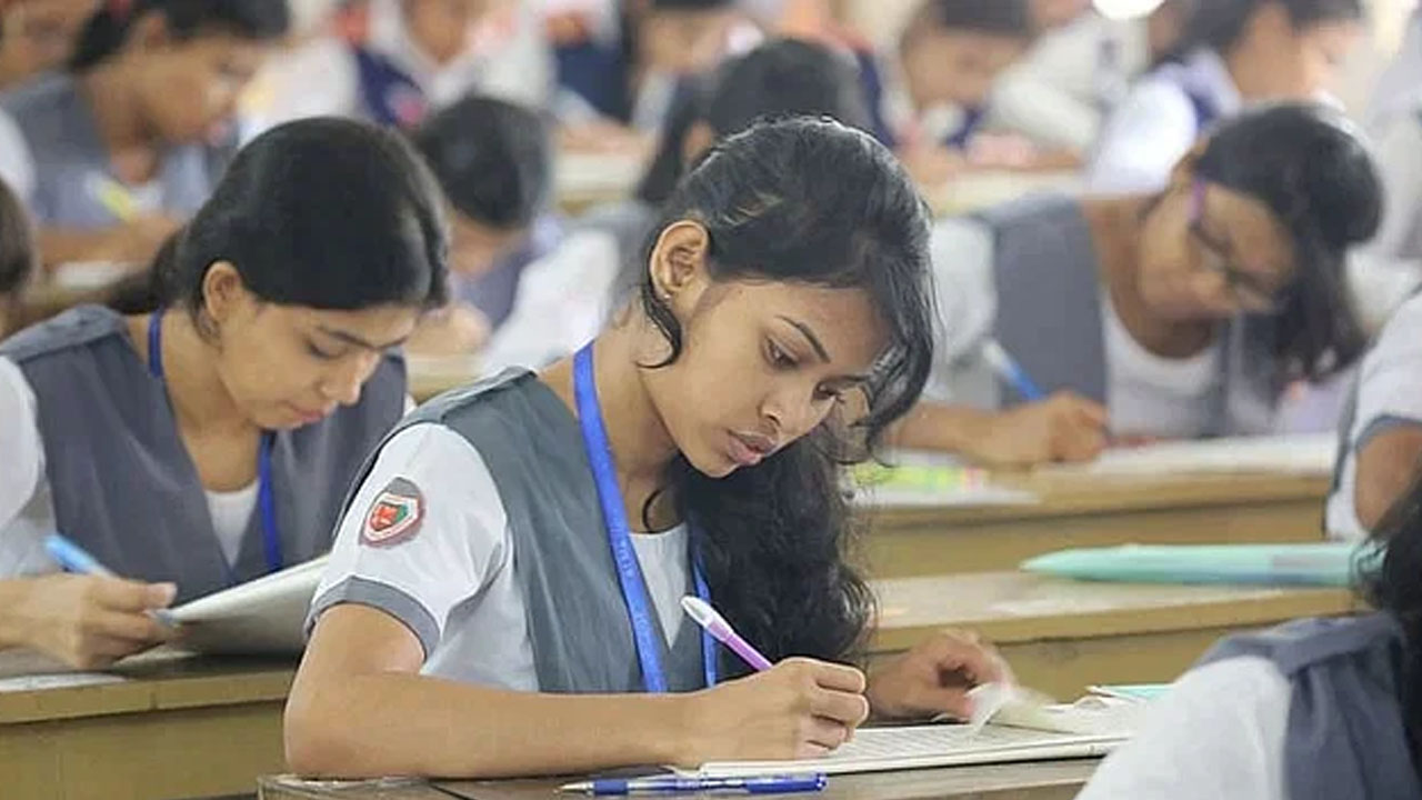 পুরোনো ছবি