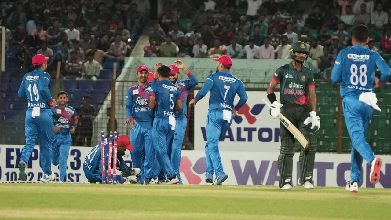 কাল হারলেই বাংলাদেশ নেমে যাবে আট নম্বরে। ছবি : সংগৃহীত
