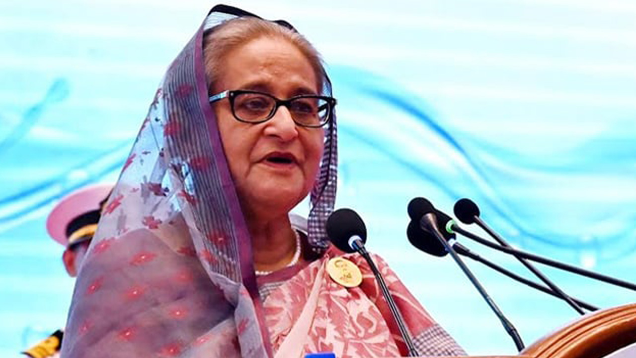 বৃহস্পতিবার বঙ্গবন্ধু আন্তর্জাতিক সম্মেলন কেন্দ্রে দাশেরকান্দি পয়ঃশোধনাগারের উদ্বোধন অনুষ্ঠানে প্রধানমন্ত্রী শেখ হাসিনা । ছবি : পিআইডি