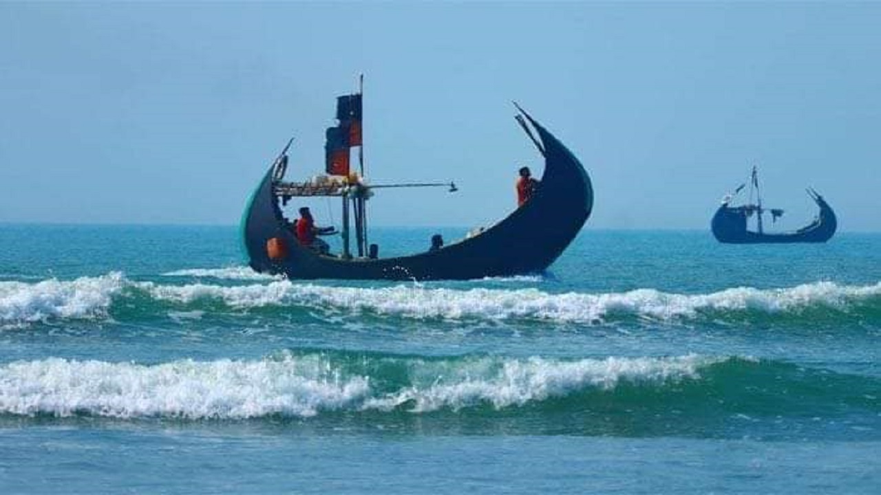 টেকনাফ সমুদ্র সৈকত। ছবি : কালবেলা
