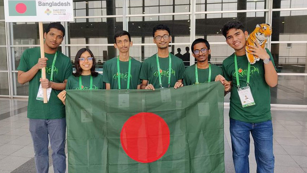 বাংলাদেশ গণিত দল। ছবি : সংগৃহীত