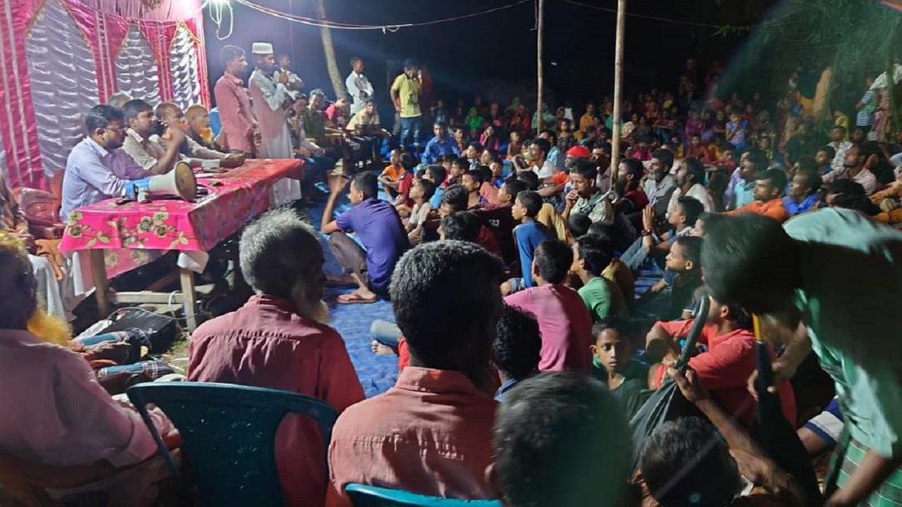 ডিমলায় চলছে শেষ মুহূর্তের প্রচার-প্রচারণা। ছবি : কালবেলা
