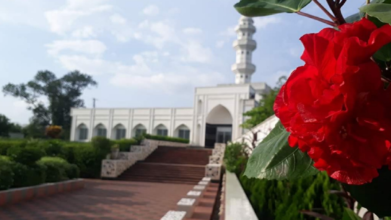 কালের বিবর্তনে এটি ফকিরপাড়া গায়েবি জামে মসজিদ নামে পরিচিতি পায়। ছবি : কালবেলা