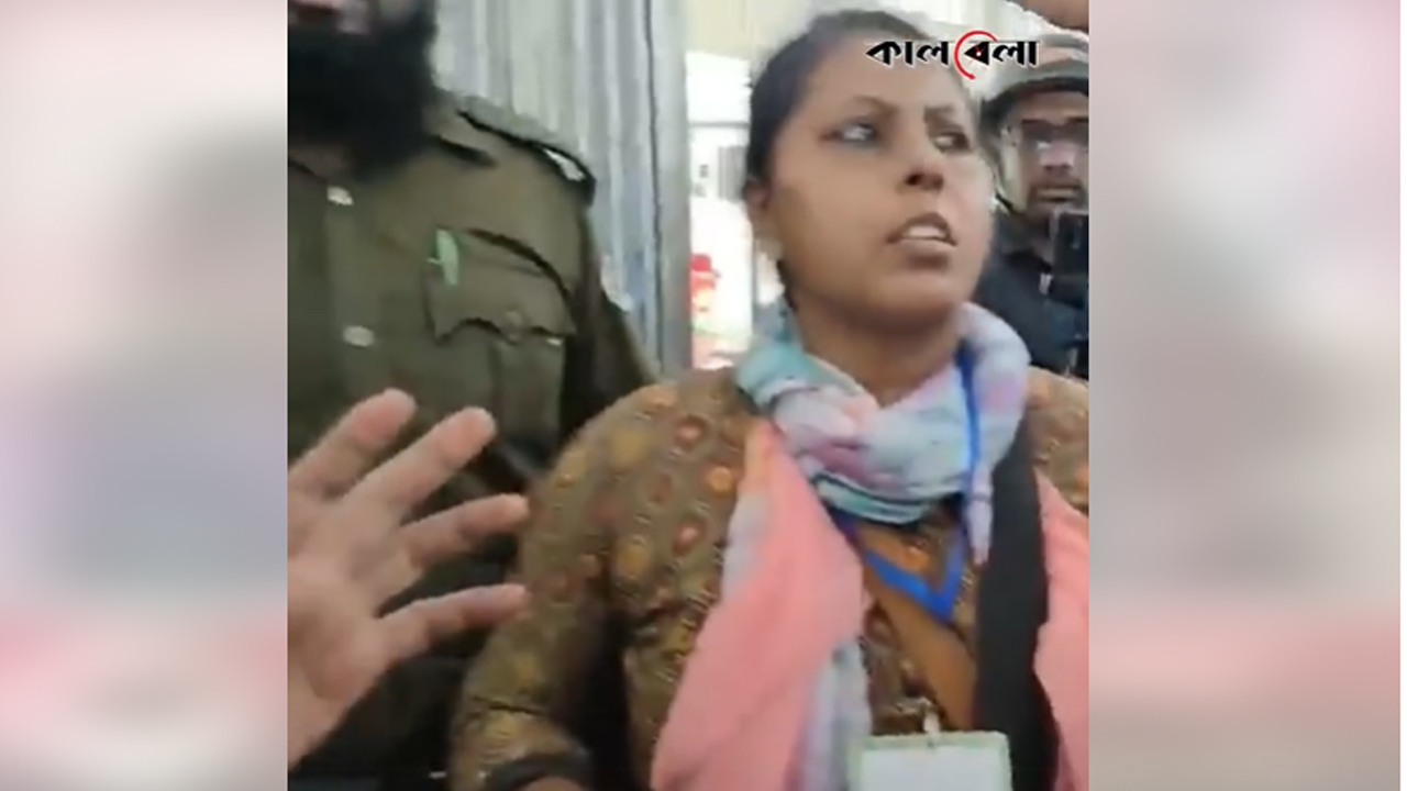 ভোটকেন্দ্রে ঢুকতে সাংবাদিকদের বাধা দেওয়া হচ্ছে। ছবি: কালবেলা