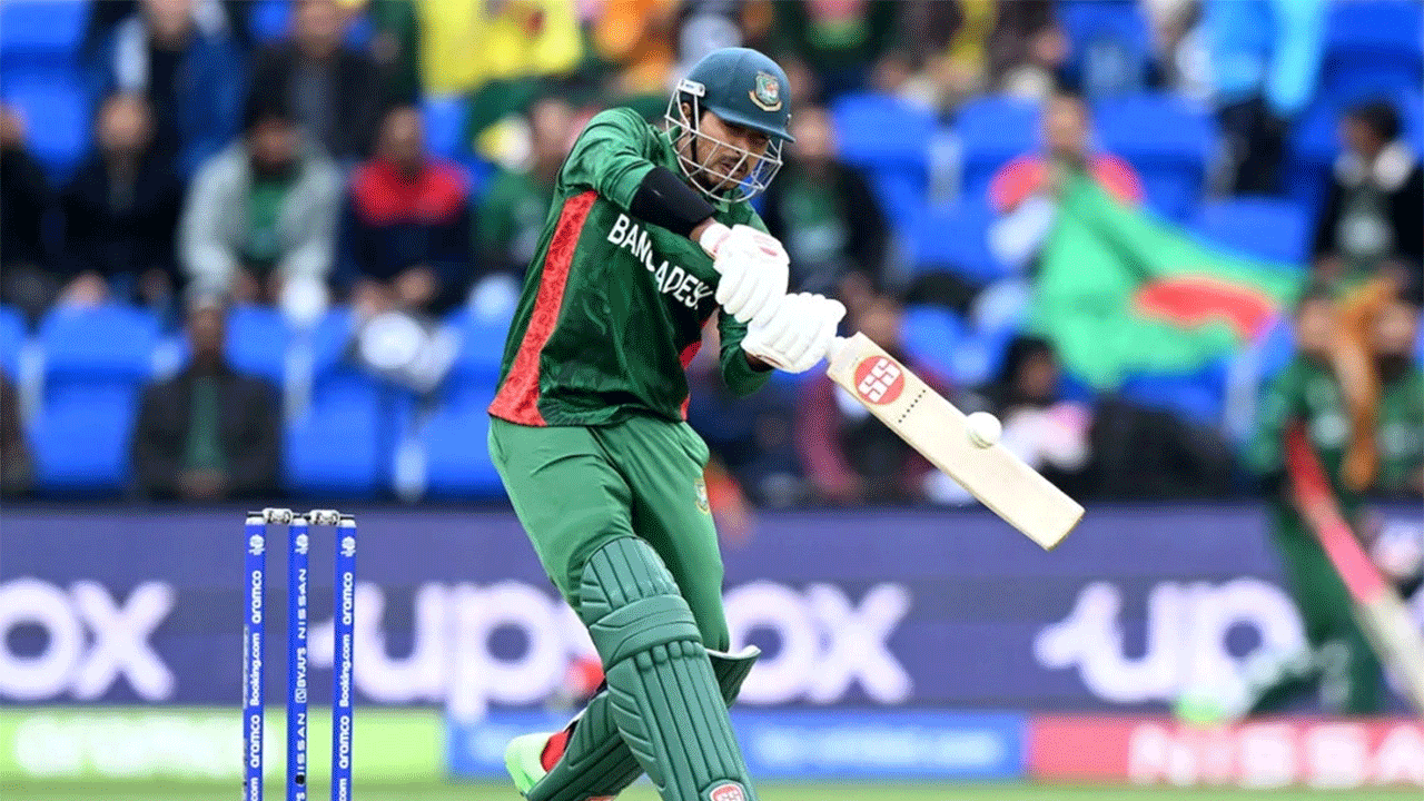 ইমার্জিং এশিয়া কাপের সেমিফাইনালে পোঁছানোর পথে সৌম্য সরকারের শট। ছবি : সংগৃহীত