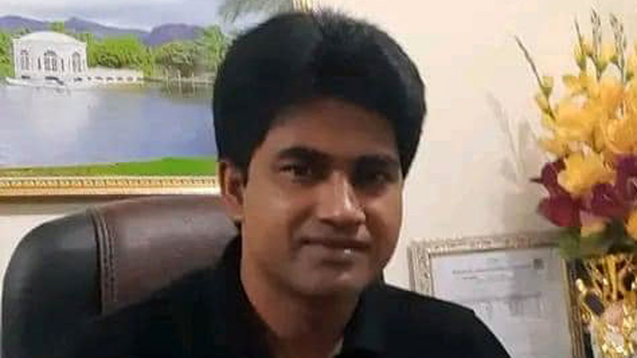 ময়মনসিংহের দক্ষিণ জেলা যুবদলের সহ-গণশিক্ষাবিষয়ক সম্পাদক মো. রুহুল আমীন সরকার। ছবি : সংগৃহীত