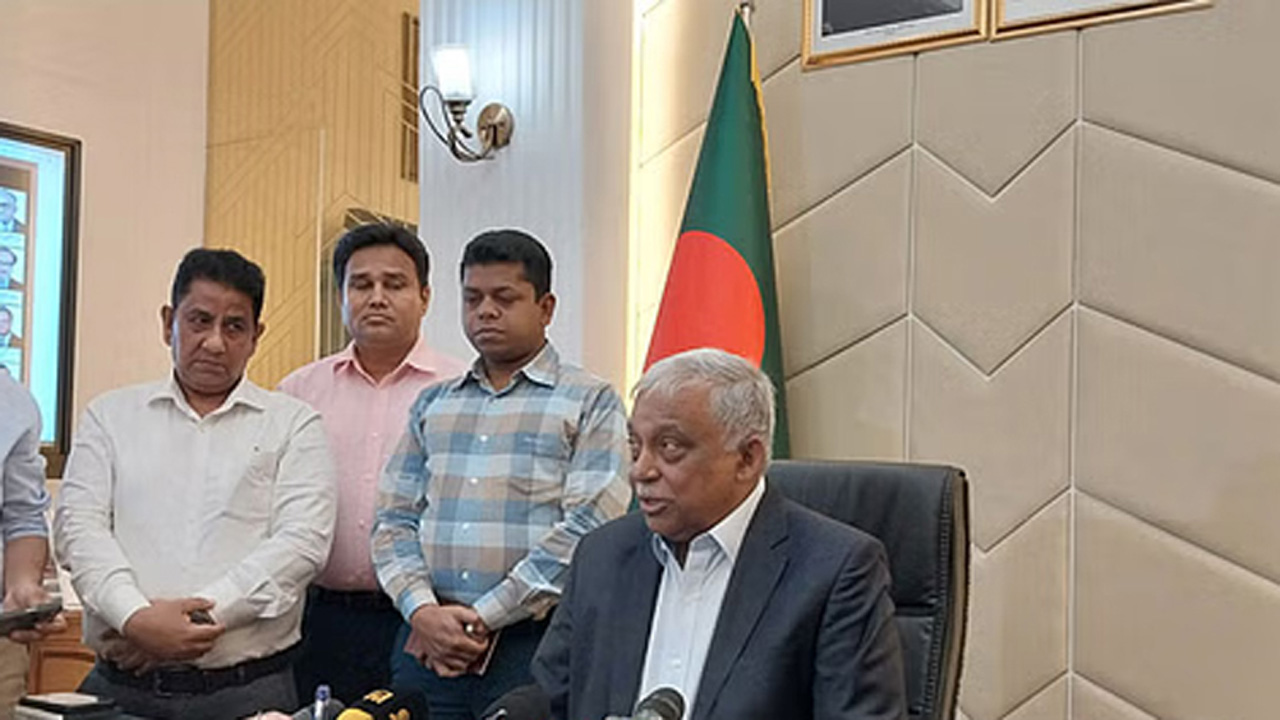 স্বরাষ্ট্রমন্ত্রী আসাদুজ্জামান খান কামাল। ছবি : সংগৃহীত