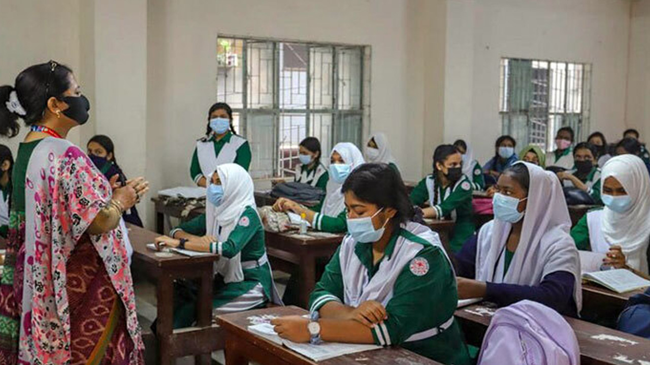 পুরোনো ছবি