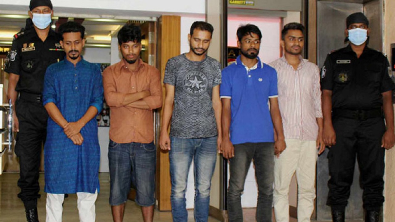 চার বছরে প্রতারণার মাধ্যমে অর্ধশতাধিক ব্যক্তির কিডনি বিক্রি করেছে চক্রটি। সৌজন্য ছবি