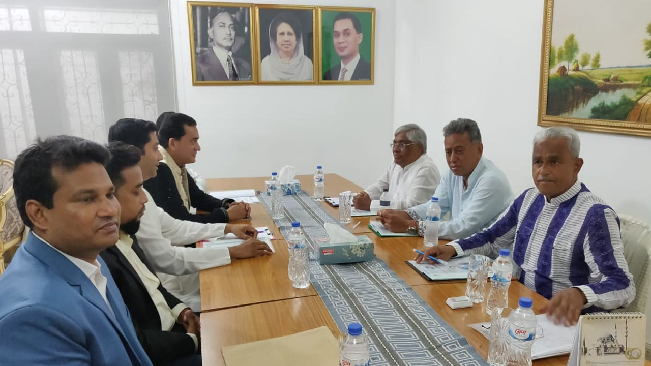 রাজধানীর গুলশানে বিএনপি চেয়ারপারসনের কার্যালয়ে এনডিএম। ছবি : কালবেলা