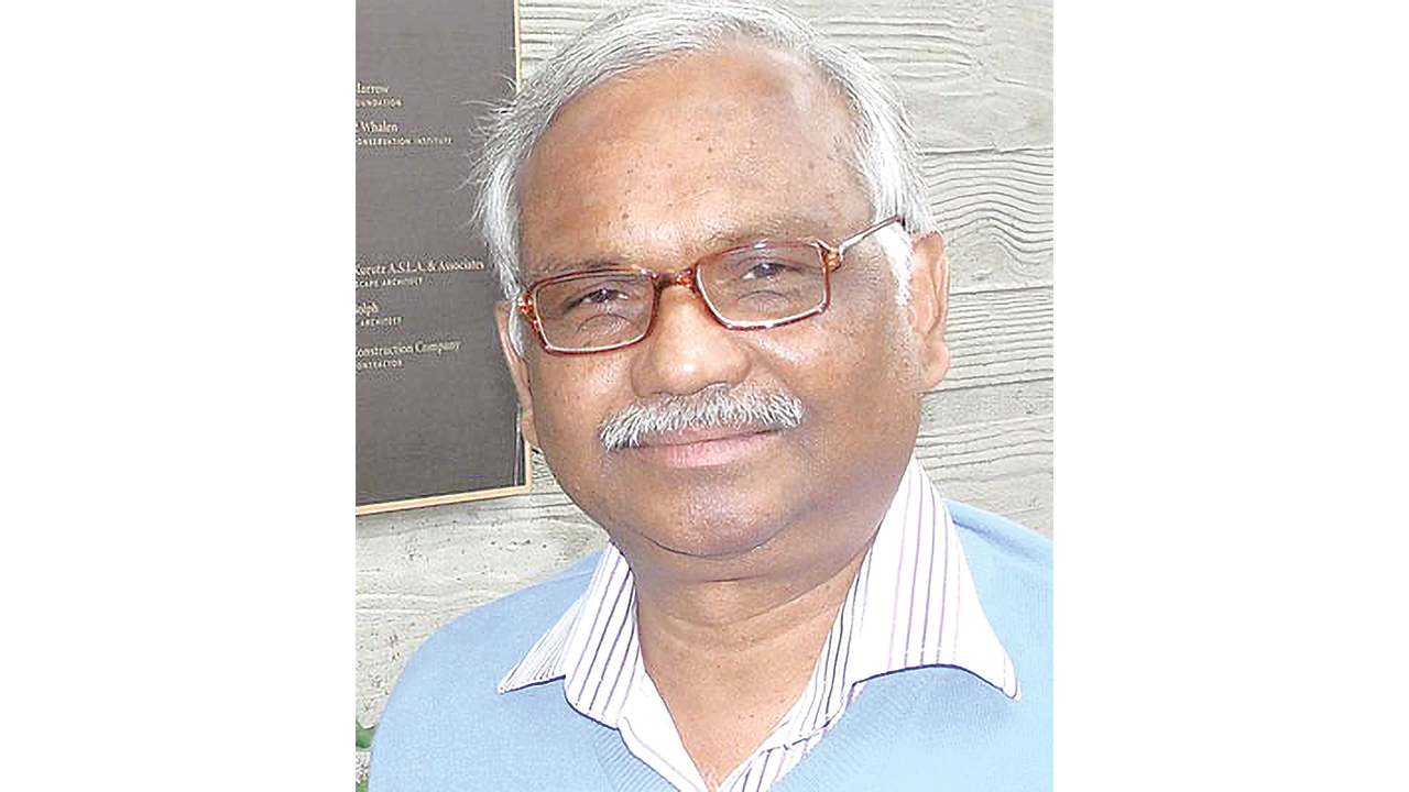ডা. মুশতাক হোসেন। ছবি: সৌজন্য
