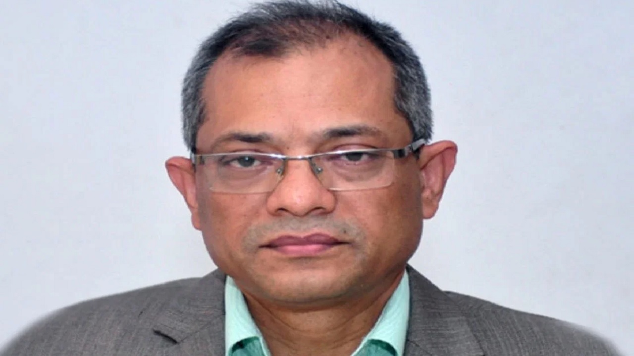পিএসসি সদস্য অধ্যাপক দেলোয়ার হোসেন। ছবি : সংগৃহীত