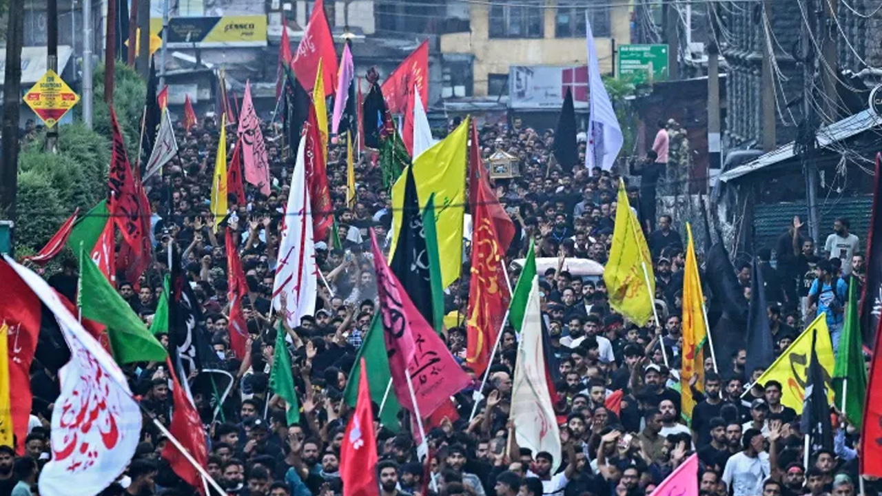 বৃহস্পতিবার জম্মু-কাশ্মীরে মহরমের তাজিয়া মিছিল অনুষ্ঠিত হয়েছে। ছবি : সংগৃহীত