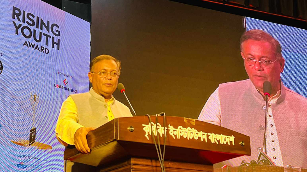 রাজধানীর কৃ‌ষি‌বিদ ইন‌স্টি‌টিউশনে তথ্যমন্ত্রী ড. হাছান মাহমুদ। ছবি : কালবেলা