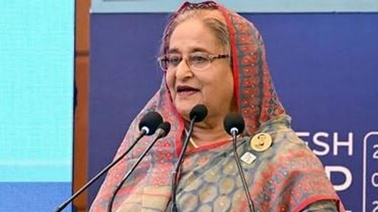 হোটেল ইন্টারকন্টিনেন্টালে বাংলাদেশ স্টার্টআপ সামিট-২০২৩ এর উদ্বোধনী অনুষ্ঠানে প্রধানমন্ত্রী শেখ হাসিনা। ছবি : সংগৃহীত