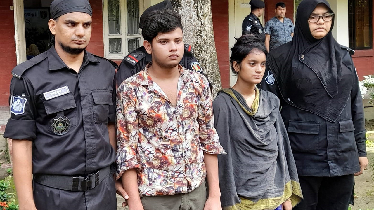 মাকে হত্যার অভিযোগে ছেলে ও ছেলের বউ গ্রেপ্তার। ছবি : কালবেলা
