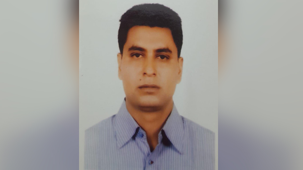 ঢাকা মহানগর দক্ষিণ শ্রমিক দলের সদস্যসচিব মুন্সী বদরুল আলম সবুজ।