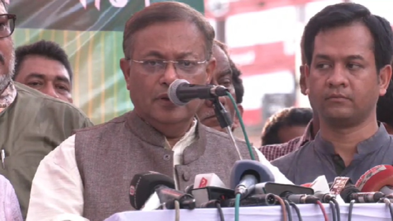 চট্টগ্রামে বাংলাদেশ সাংবাদিক কল‍্যাণ ট্রাস্টের অনুদানের চেক বিতরণ অনুষ্ঠানে প্রধান অতিথি হিসেবে বক্তব্য রাখেন তথ্যমন্ত্রী।