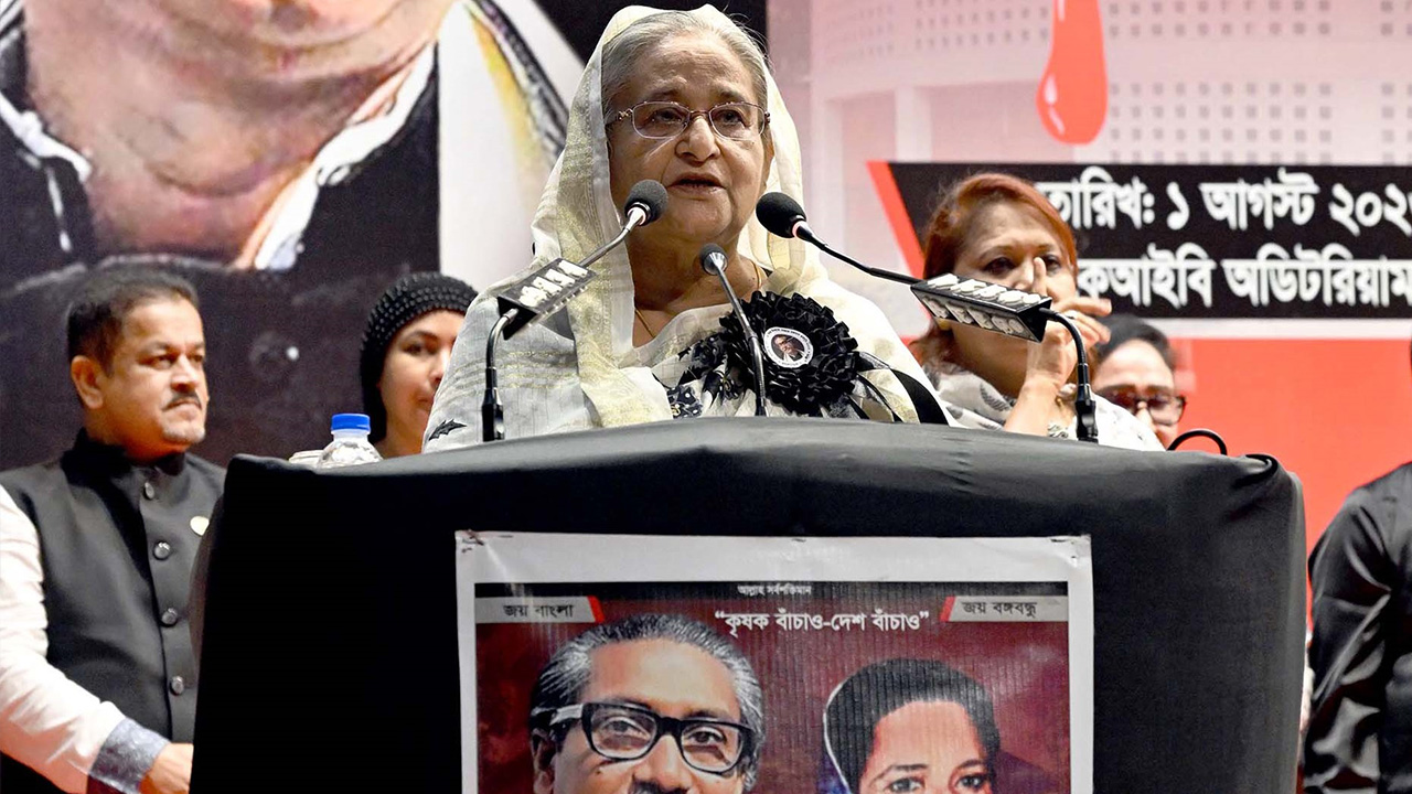 কৃষক লীগের সমাবেশে প্রধানমন্ত্রী। ছবি : পিআইডি