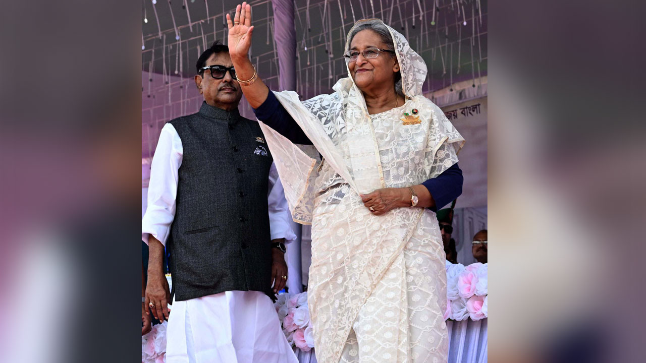 রংপুরে মহাসমাবেশে প্রধানমন্ত্রী শেখ হাসিনা। ছবি : সংগৃহীত