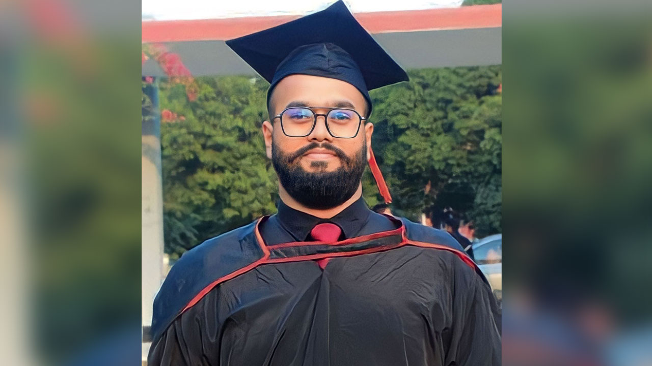 বাকৃবির শিক্ষার্থী শিবলী সাদিক শাহ। ছবি : সংগৃহীত