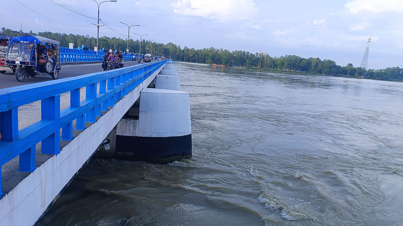 তিস্তা নদী। ছবি: কালবেলা