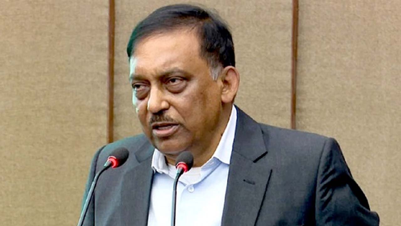 স্বরাষ্ট্রমন্ত্রী আসাদুজ্জামান খান কামাল। পুরোনো ছবি