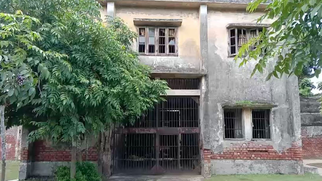 খুলনার পাইকগাছা উপজেলায় নির্মিত সাব জেলখানা। ছবি : কালবেলা