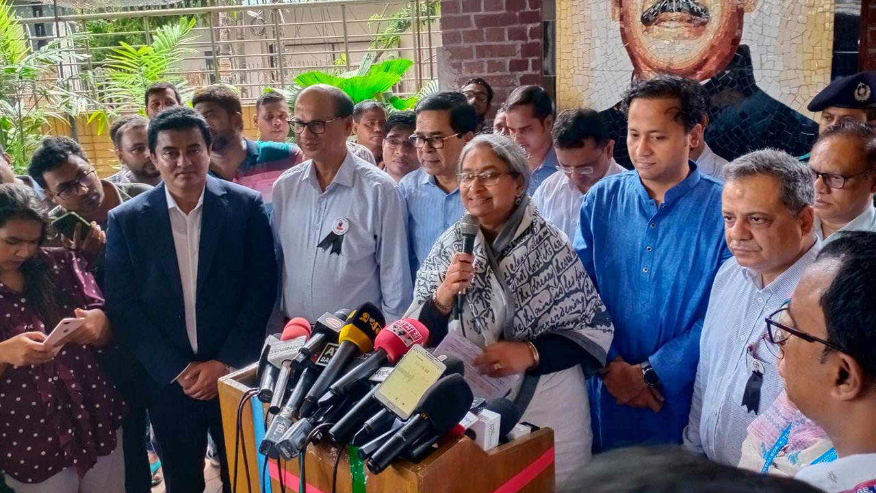 শিক্ষামন্ত্রী ডা. দীপু মনি। ছবি : কালবেলা
