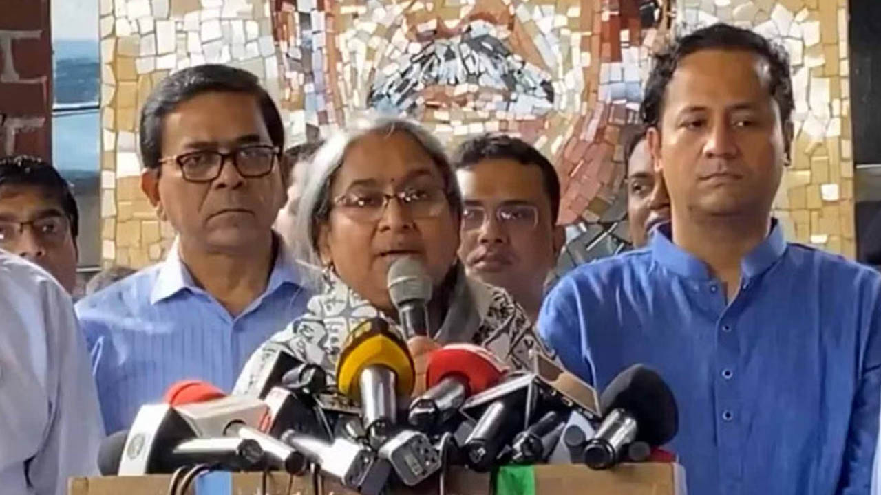 এইচএসসির প্রথম দিনে অনুপস্থিত সাড়ে ৫ হাজার